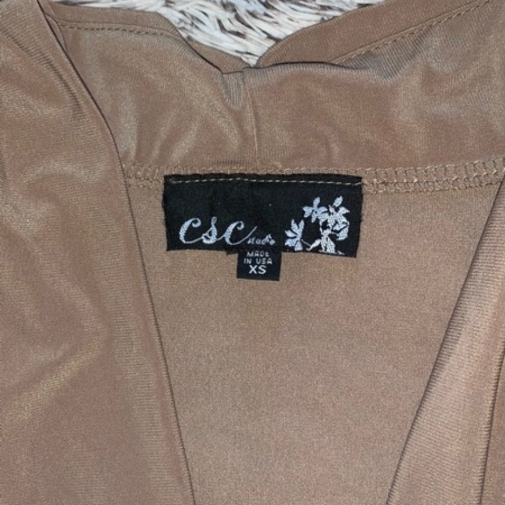 Dress - Picture 4 of 4